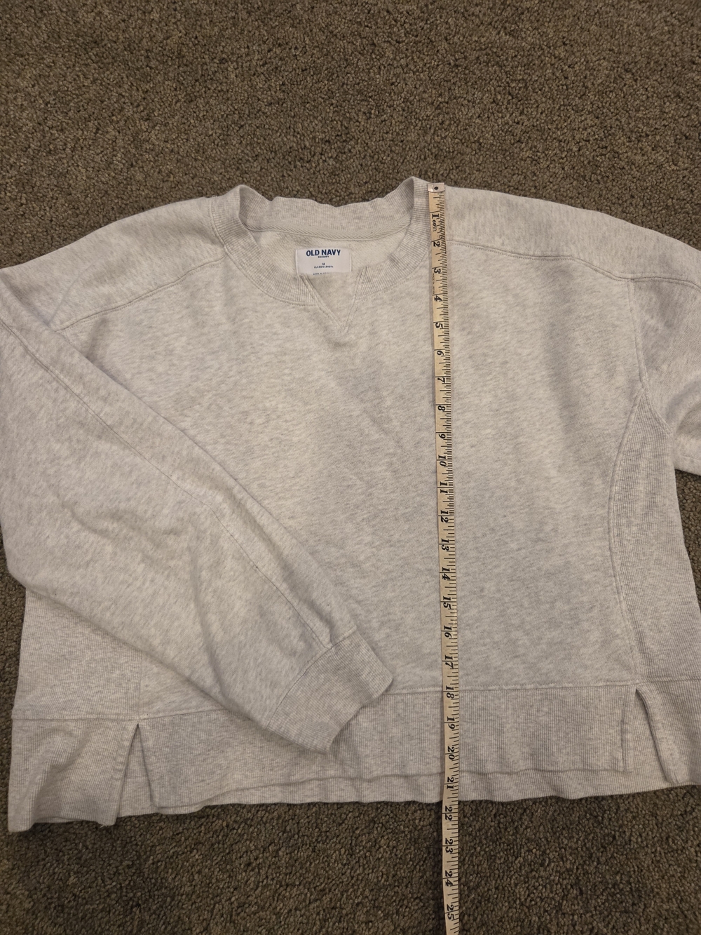 Old Navy Heather Light Gray Crewneck Sweatshirt